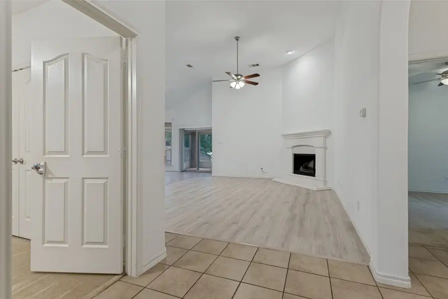 10866 Calderwood Lane, Fort Worth, TX 76052 - #3