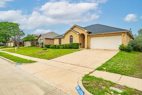 1028 Cedar Ridge Lane, Burleson, TX 76028