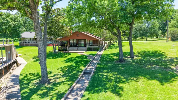 1524 Villa Cove Drive, Tool, TX 75143
