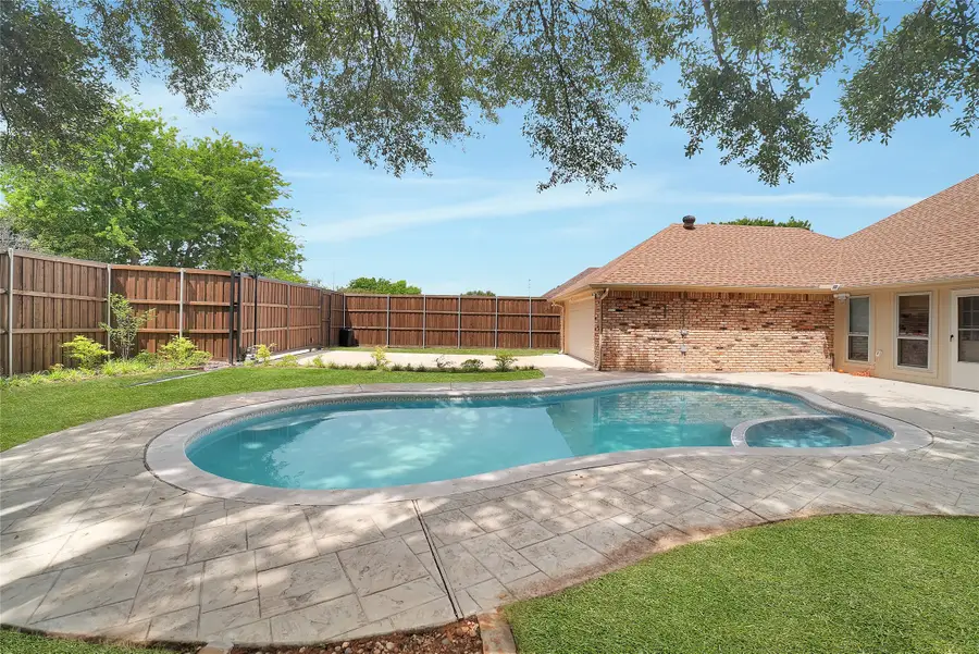 1304 Carriage Creek Drive, Desoto, TX 75115 - #2