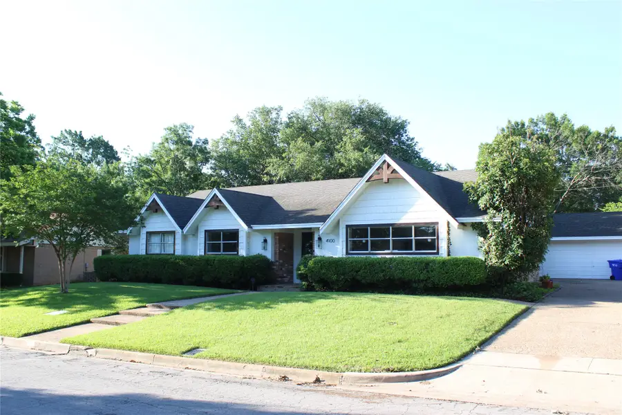 4900 Lake Hurst Drive, Waco, TX 76710 - #2