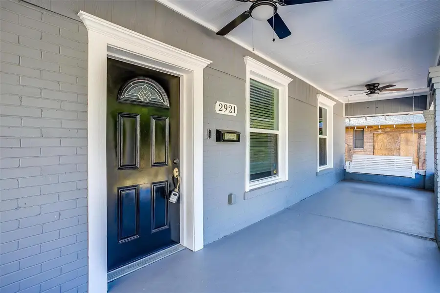 2921 S Jennings Avenue, Fort Worth, TX 76110 - #3