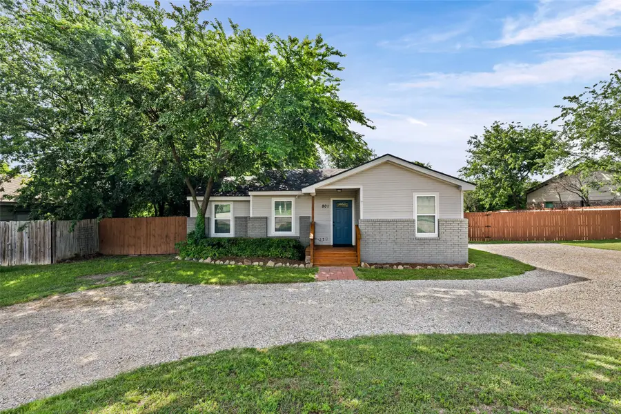 801 W Park Avenue, Weatherford, TX 76086 - #2
