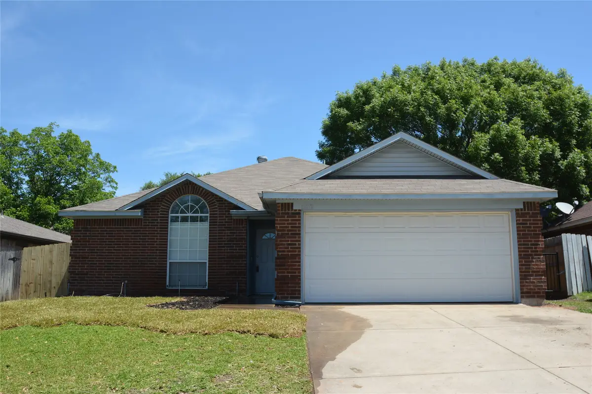 10212 Lone Eagle Court, Fort Worth, TX 76108 - #1