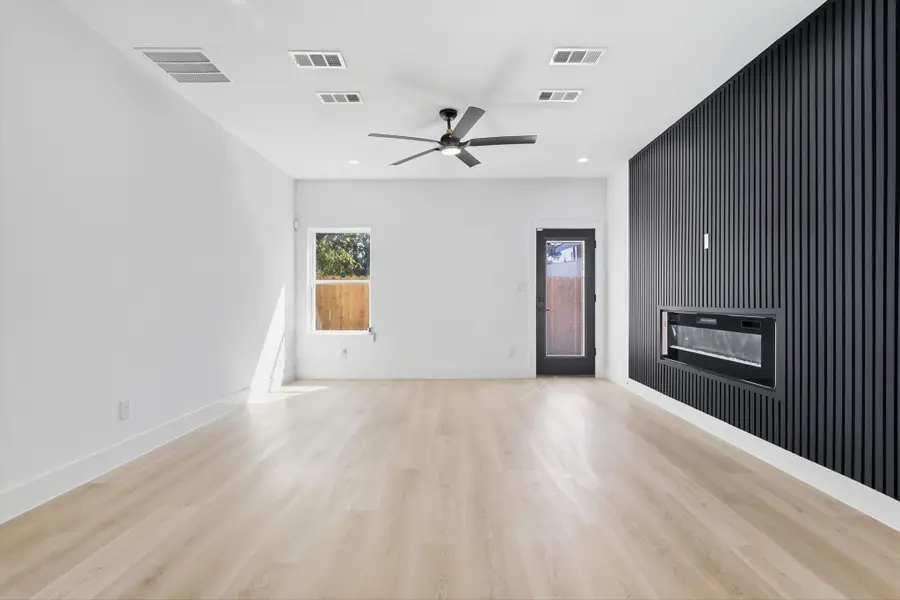 2534 Lowery Street, Dallas, TX 75215 - #3