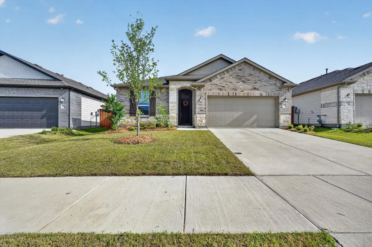 3925 Belleview Place, Crandall, TX 75114 - #1