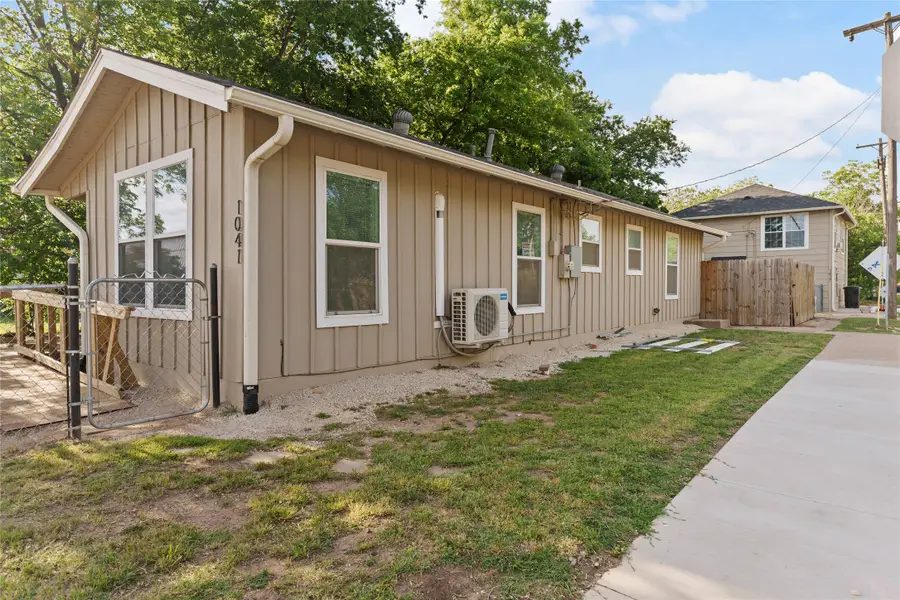 1041 S 14th Street, Abilene, TX 79602 - #2