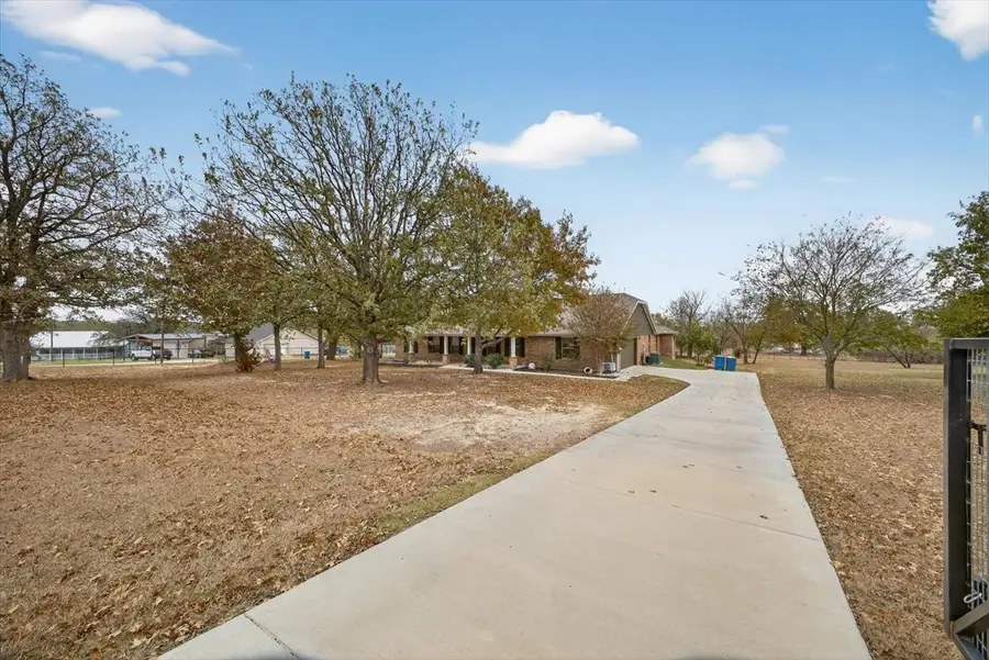 108 La Arroya Drive, Weatherford, TX 76088 - #3