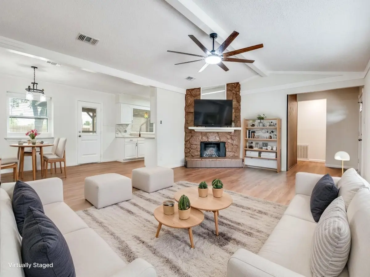 321 Campo Street, Grand Prairie, TX 75051 - #1