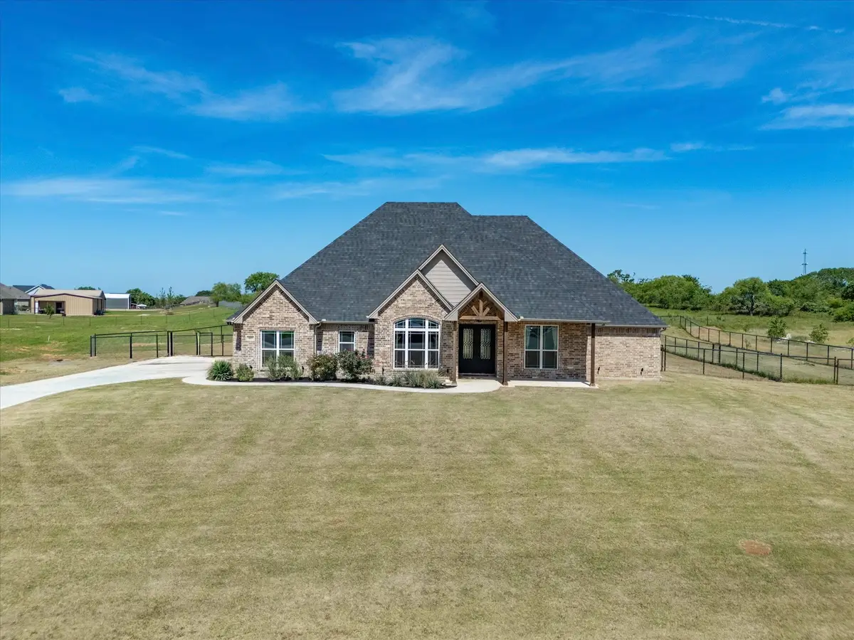 105 Carls Court, Boyd, TX 76023 - #1