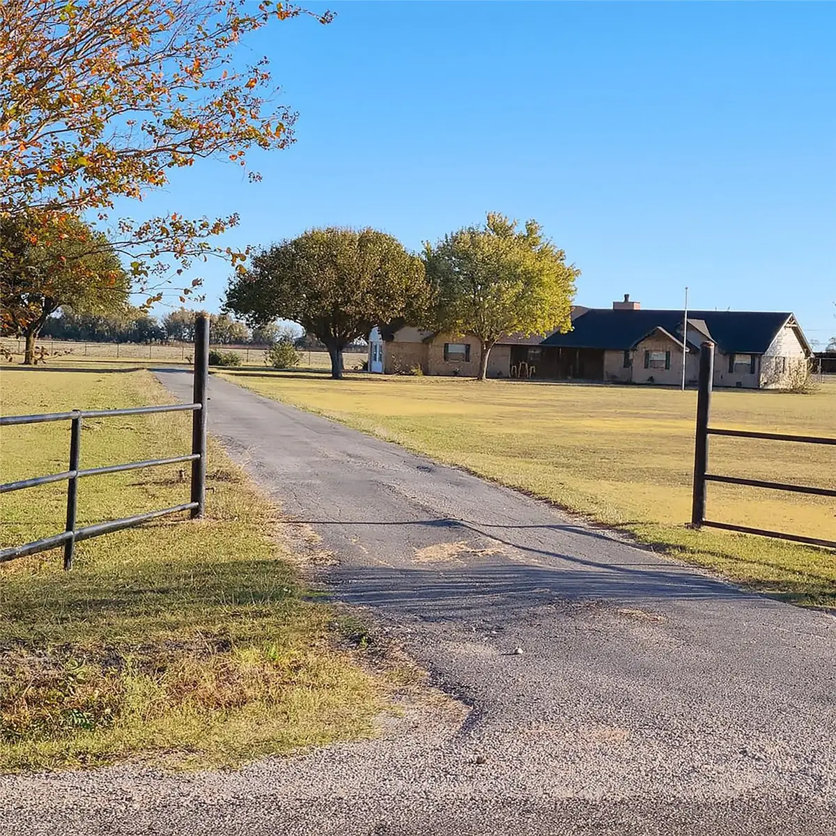 406 Epps Road, Palmer, TX 75152 - #1