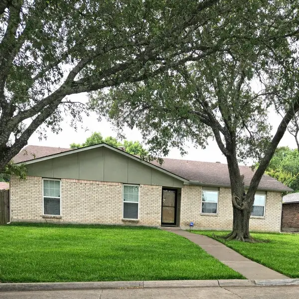 7120 Field View Lane, Dallas, TX 75249