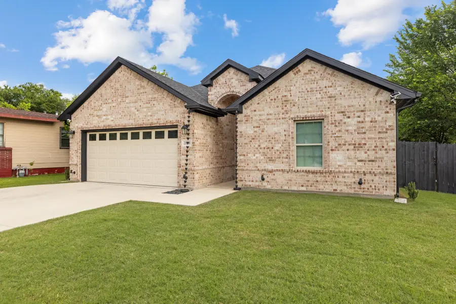 2808 Binyon, Fort Worth, TX 76133 - #3