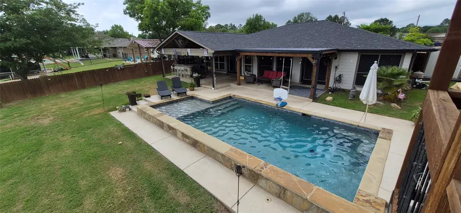 3801 Quail Run, Granbury, TX 76049 - #3