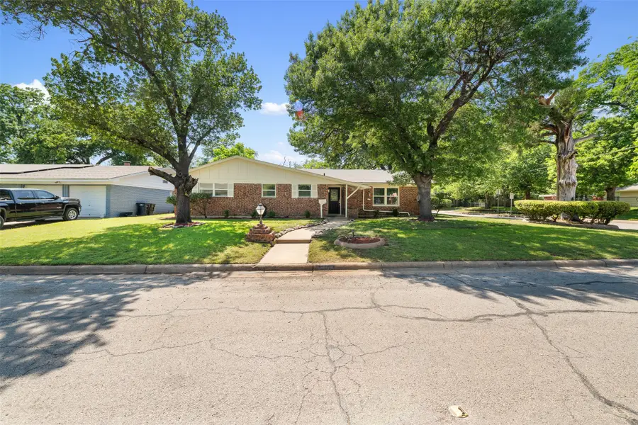 2133 Williams Place, Fort Worth, TX 76111 - #3