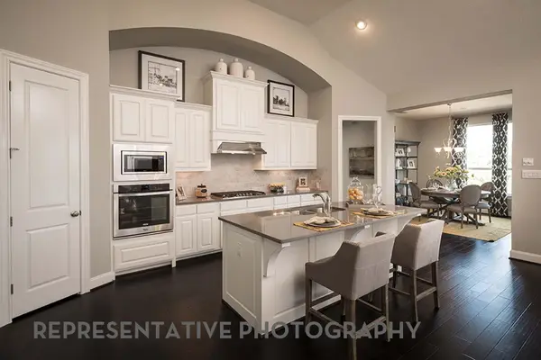 1404 Hydrangea Court, Aubrey, TX 76227