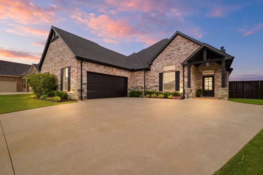 148 Lakeview Circle, Pilot Point, TX 76258 - #3