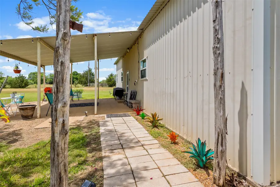 343 Meadow Lark Lane, Bowie, TX 76230 - #3