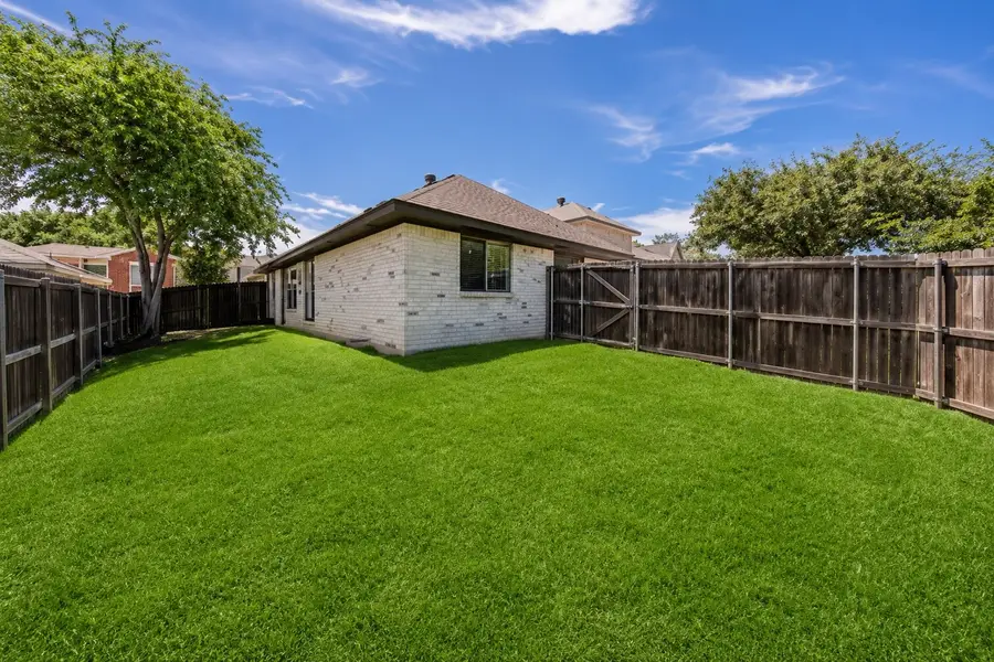 2225 Arbor Creek Drive, Carrollton, TX 75010 - #2