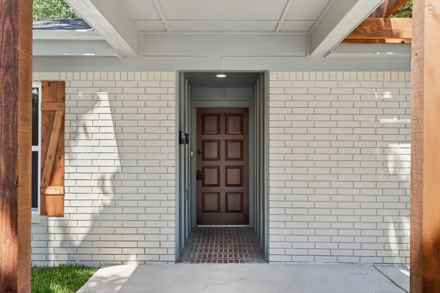 2711 N Locust Street, Denton, TX 76209 - #3