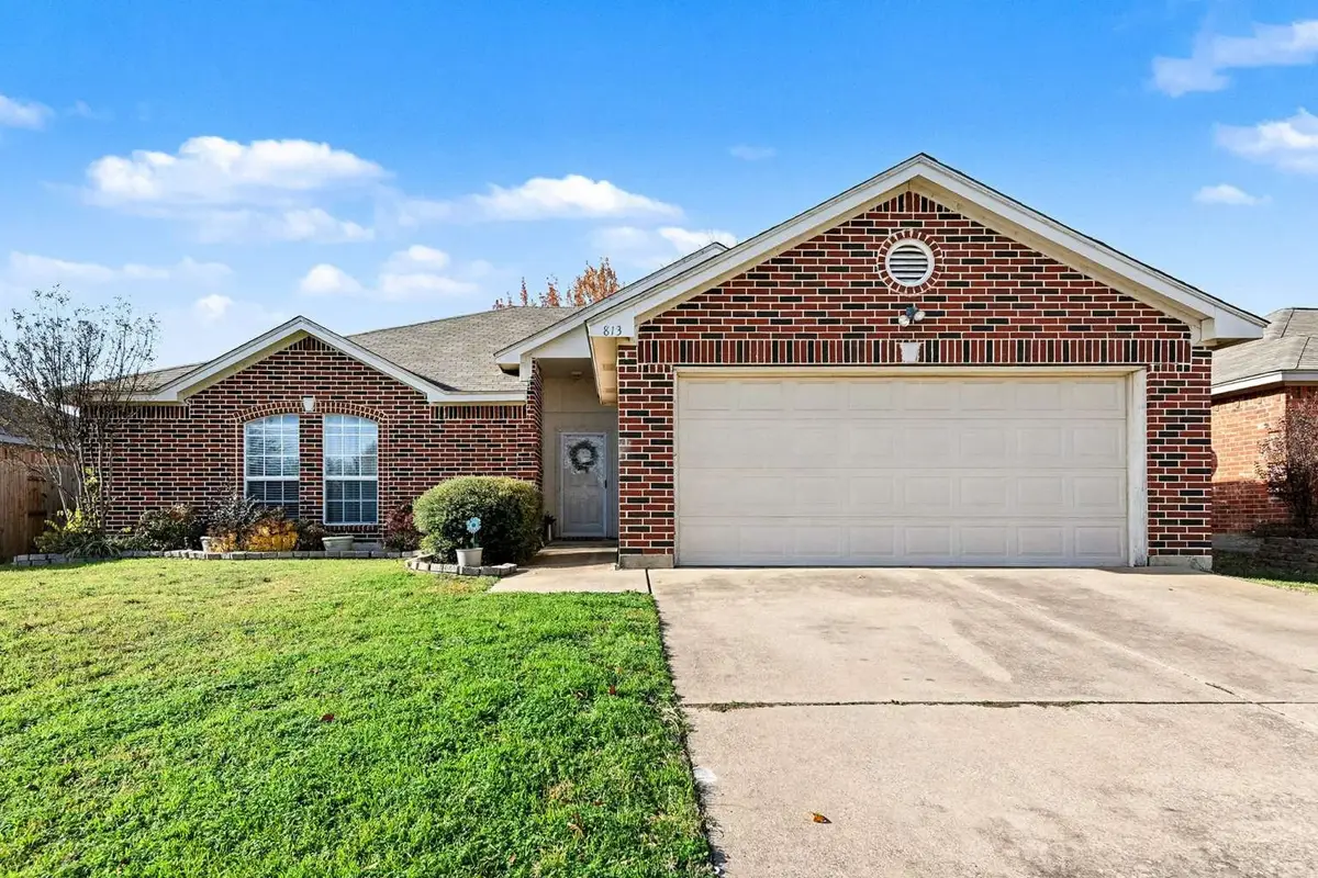 813 Wrentham Drive, Saginaw, TX 76179 - #1