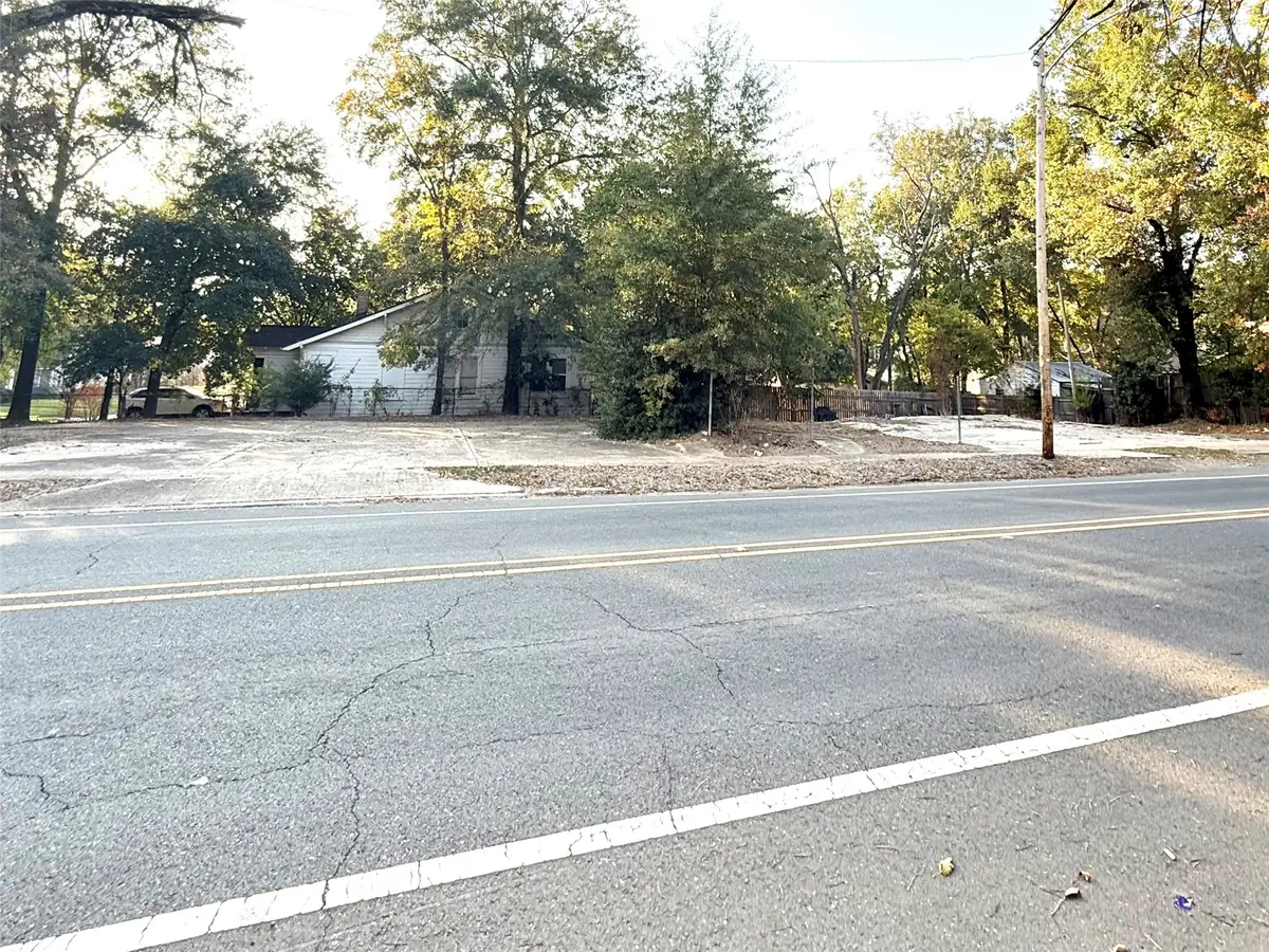 2916 Gilbert Drive, Shreveport, LA 71104 - #1
