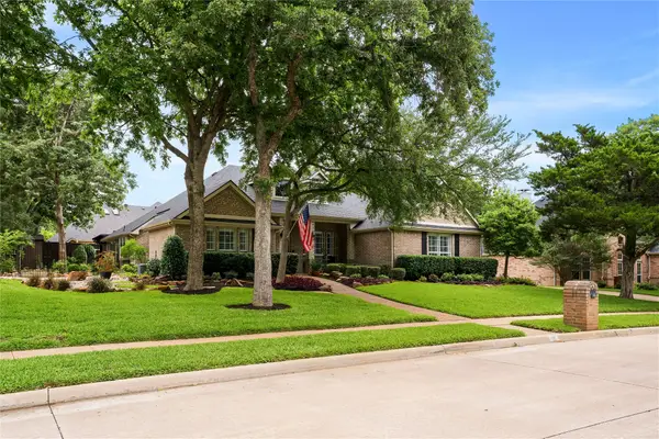 1909 Whitehall Drive, Corinth, TX 76210