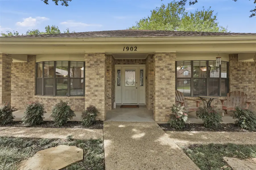 1902 Red Cypress Court, Arlington, TX 76012 - #2