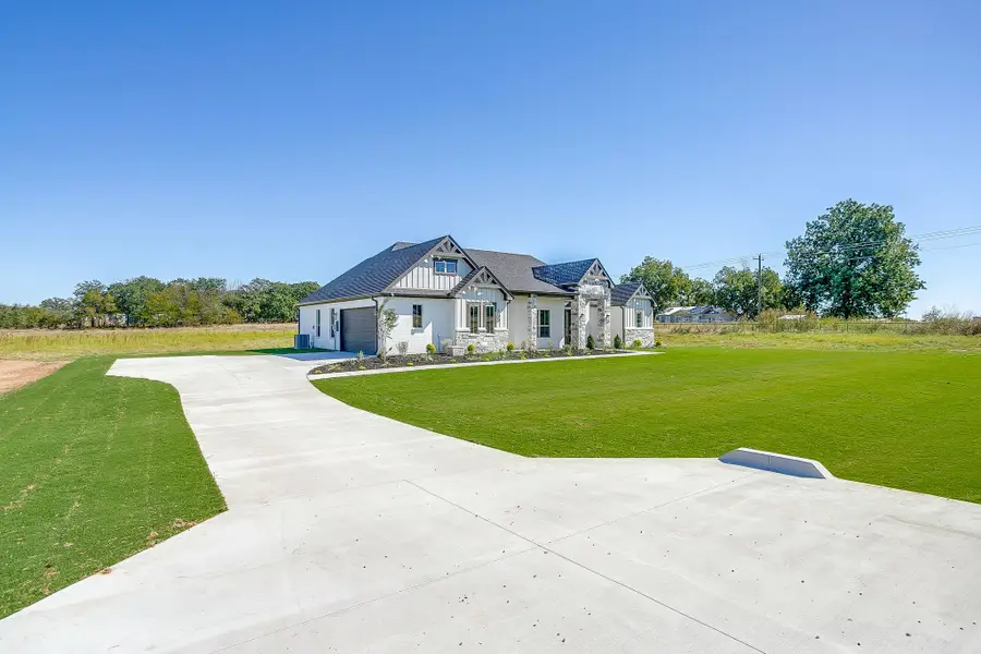 200 Sweetgrass Drive, Poolville, TX 76487 - #2