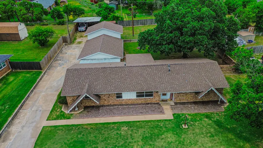 108 Mockingbird Lane, Weatherford, TX 76086 - #2