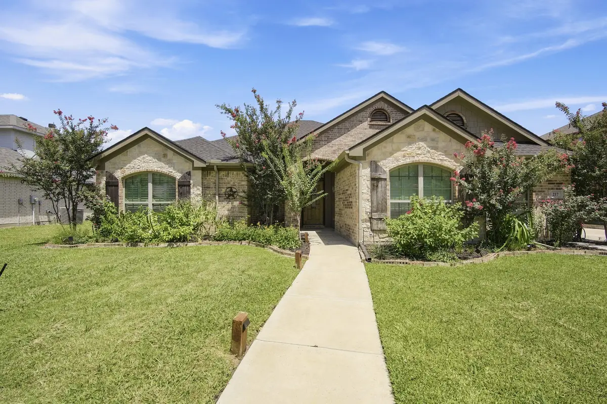 217 Nocona Drive, Waxahachie, TX 75165 - #1