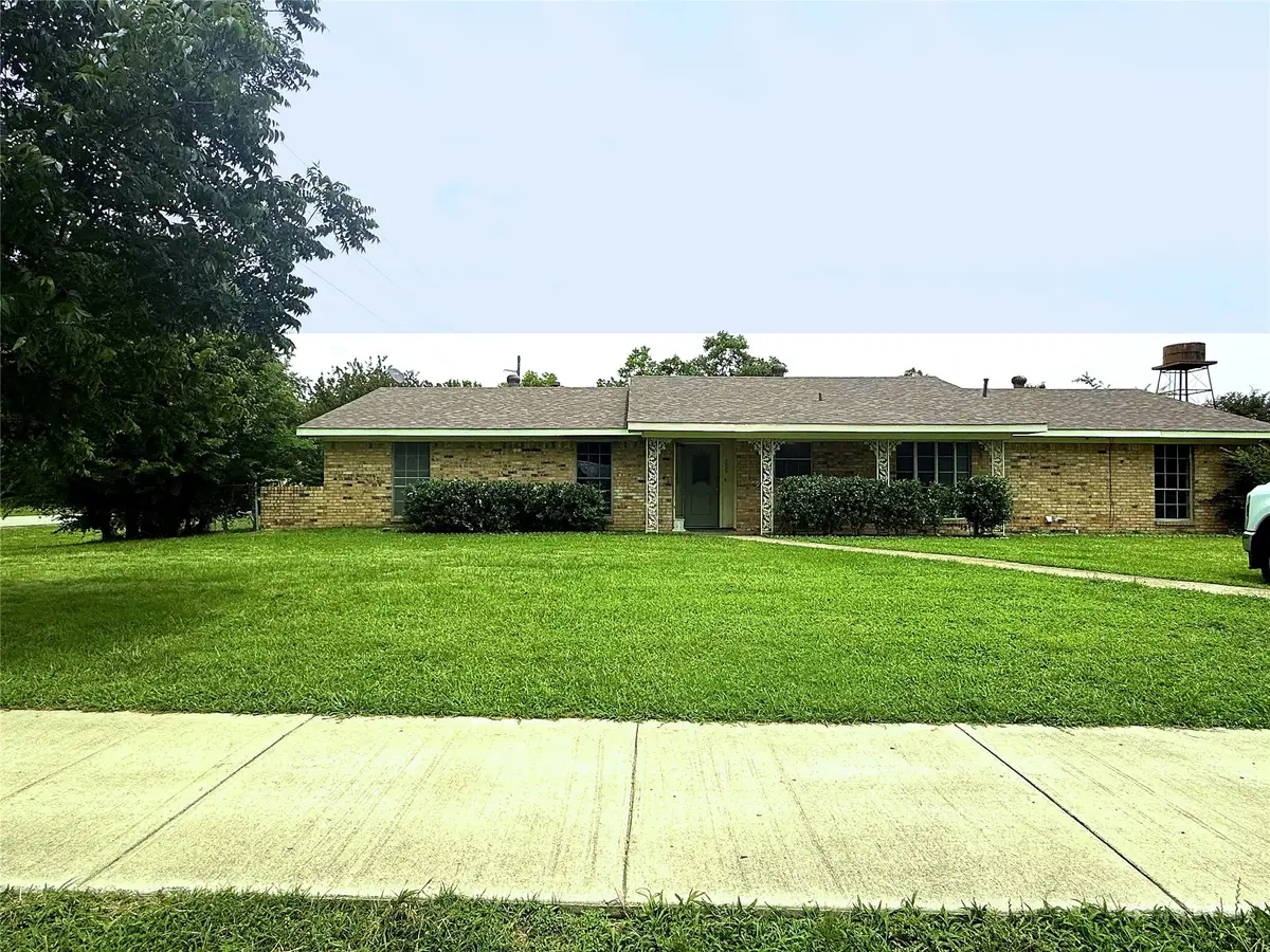 206 N Main Street, Edgewood, TX 75117 - #1