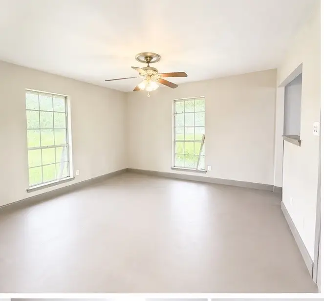 206 N Main Street, Edgewood, TX 75117 - #3