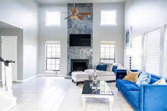 1922 Pinecrest Drive, Carrollton, TX 75010