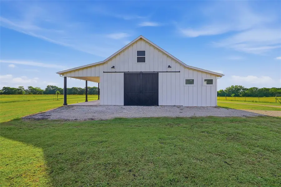 5235 Fm 1752 S, Whitewright, TX 75491 - #2