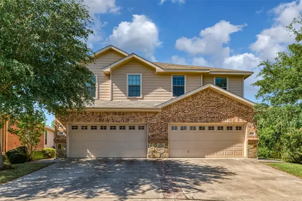 375 & 377 Orbit Drive, Lavon, TX 75166