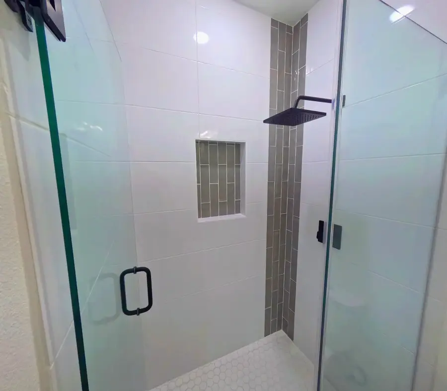 264 10th Street Ne, Paris, TX 75460 - #3