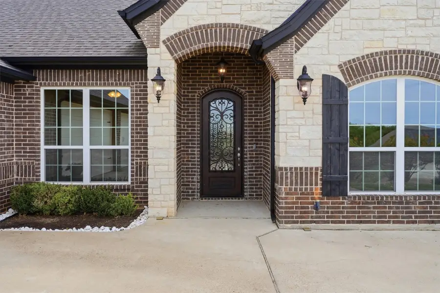 3913 Homestead Court, Granbury, TX 76049 - #3