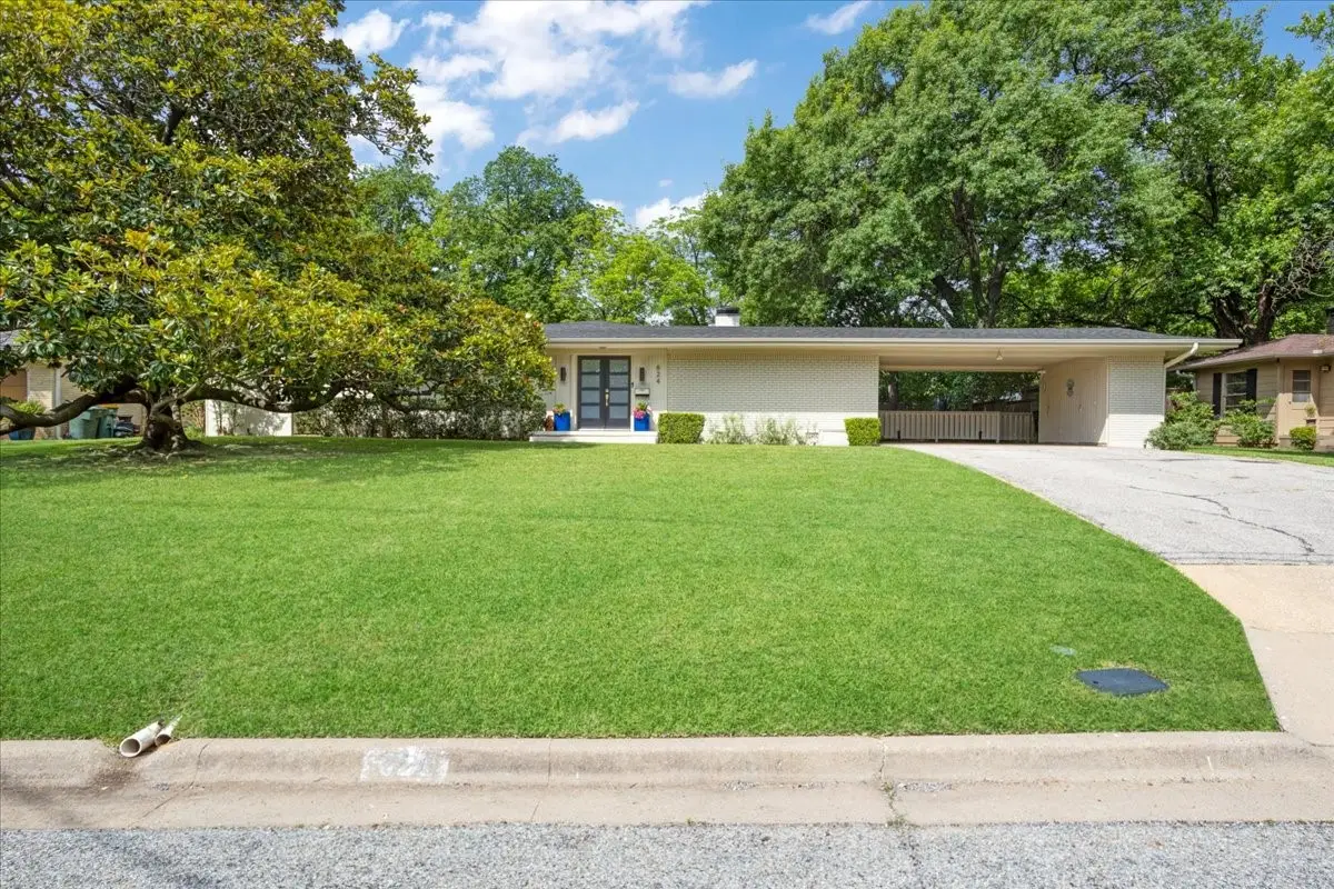 624 Westwood Drive, Sherman, TX 75092 - #1