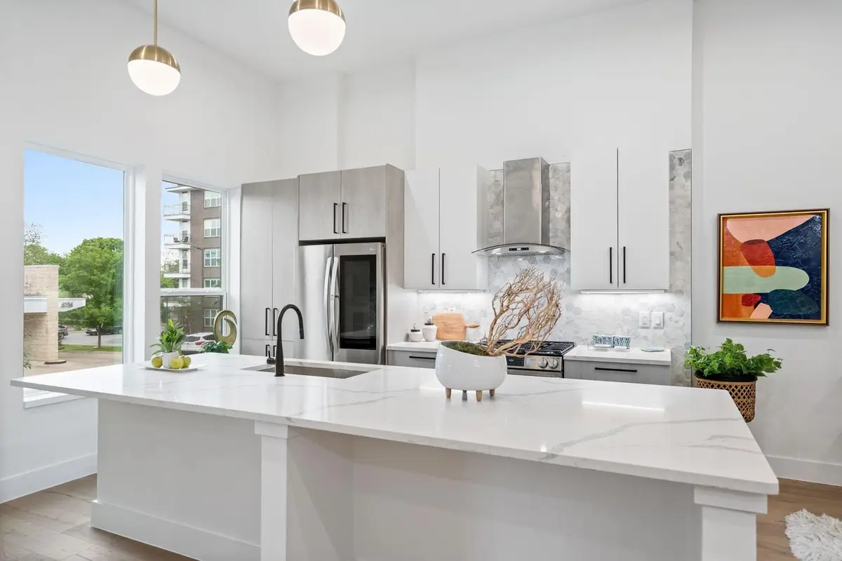 4208 Live Oak Street #201, Dallas, TX 75204 - #1