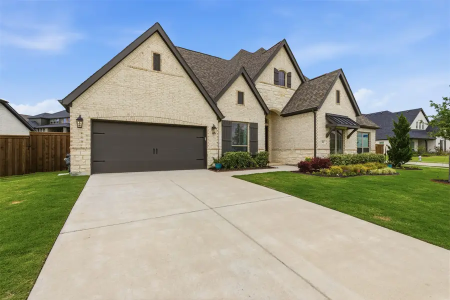 192 Shoreview Drive, Rhome, TX 76078 - #2