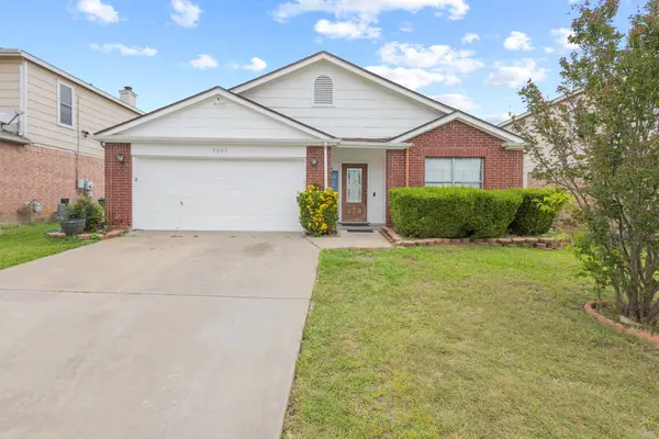 7007 Glenshire,drive, Arlington, TX 76002