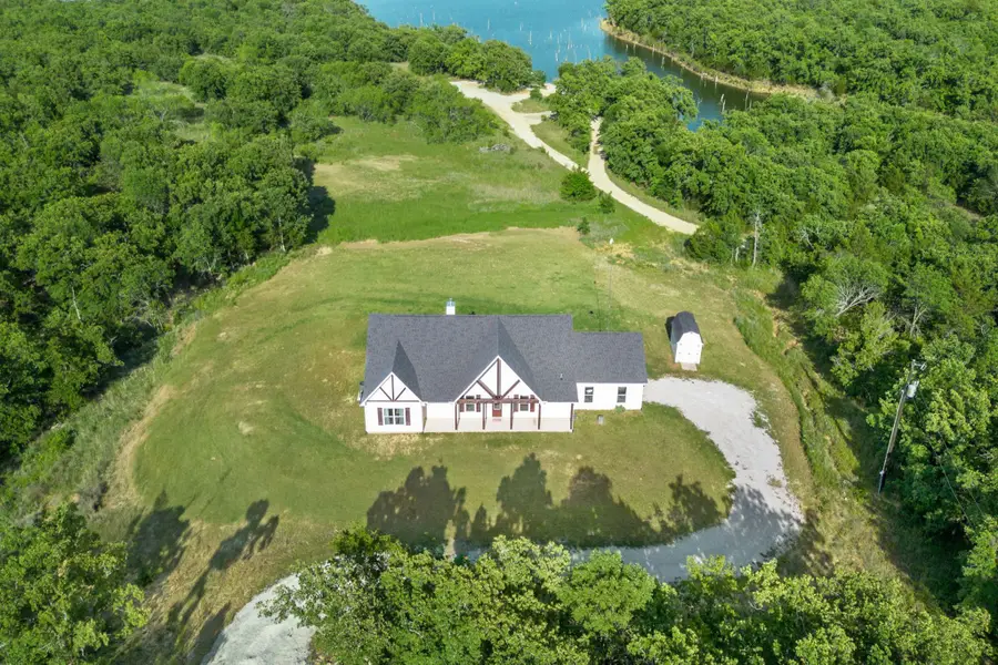 688 Sandstone Court, Sunset, TX 76270 - #3