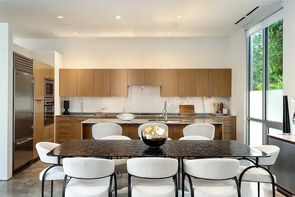 3740 Holland Avenue #3B, Dallas, TX 75219