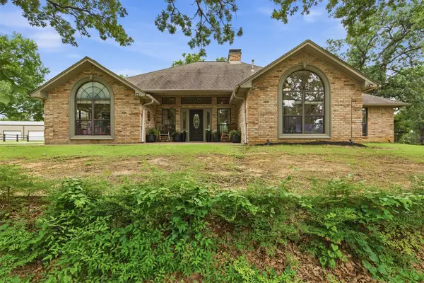 5400 Mitchell Saxon Road, Fort Worth, TX 76140