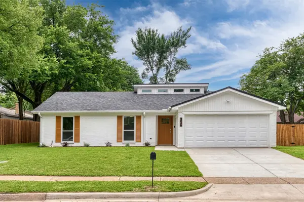 314 Sixpence Lane, Euless, TX 76039