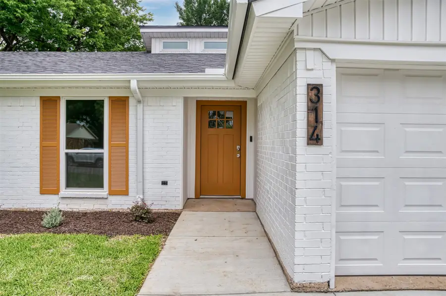314 Sixpence Lane, Euless, TX 76039 - #3