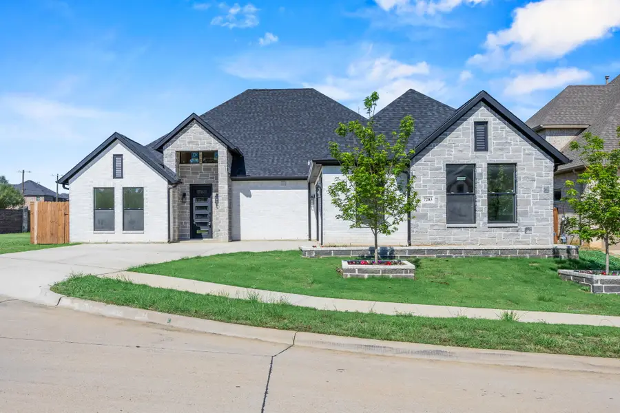 7203 Harris Place, Arlington, TX 76001 - #3