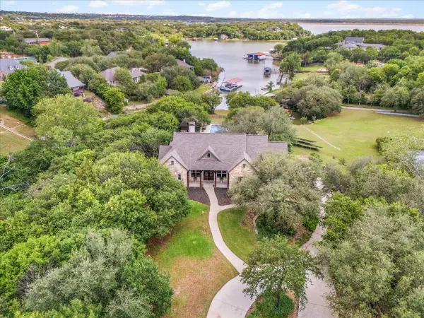 10021 Yeoman Lane, Fort Worth, TX 76179
