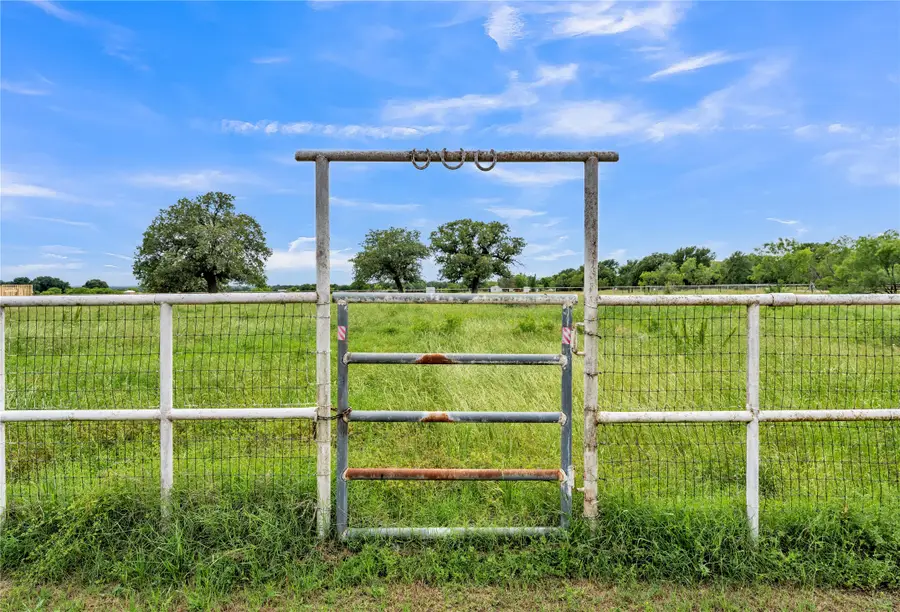 209 Dixie Road, Weatherford, TX 76087 - #2